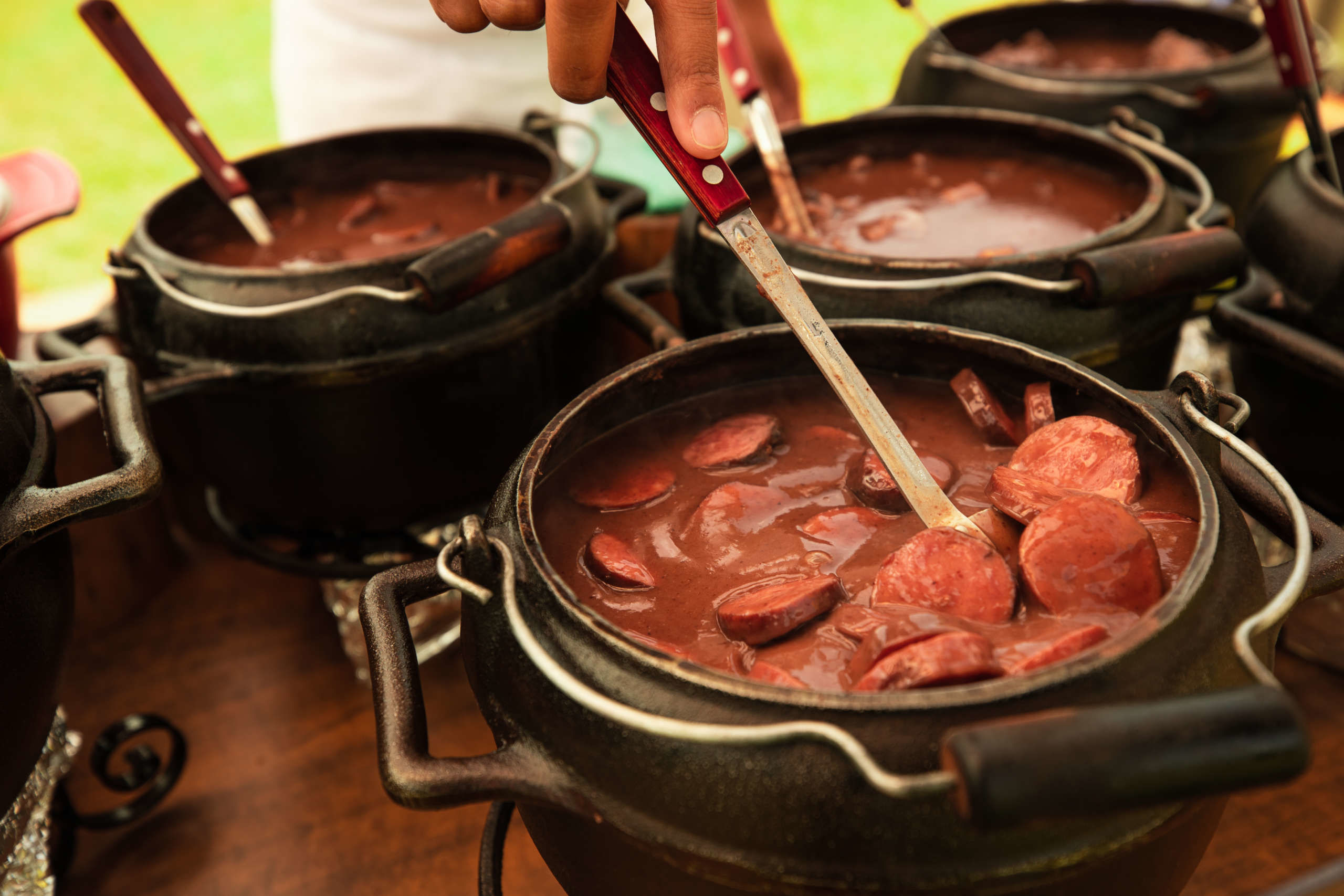 Transamerica São Paulo retoma tradicional feijoada aos sábados