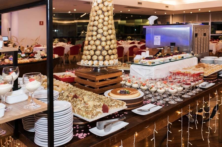 Almenat anuncia programação especial de fim de ano no hotel